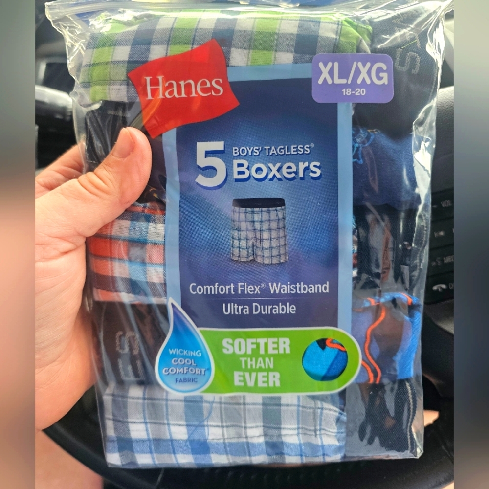 Hanes Boys' Tagless Boxers 5 Pack- Assorted Colors